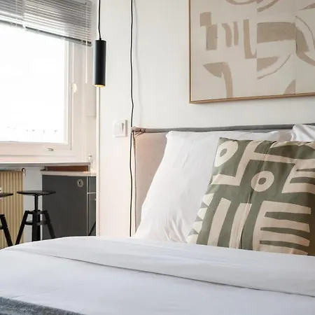 Hellemmes - With Parking ! アパート リール