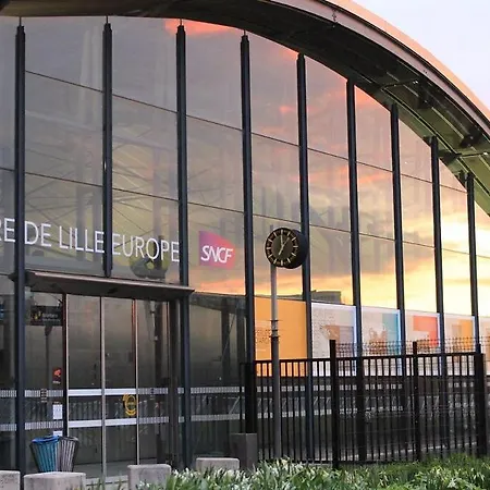 Hellemmes - With Parking ! リール